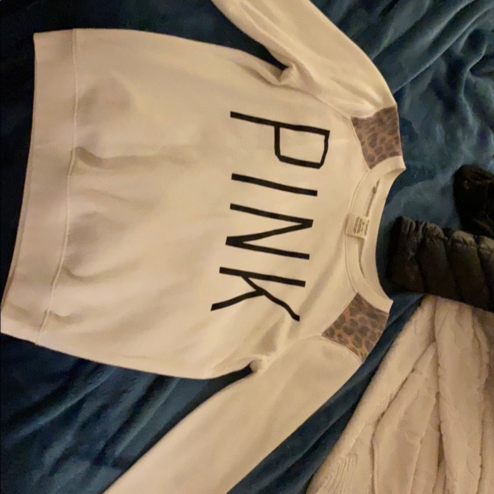 VS pink sweater